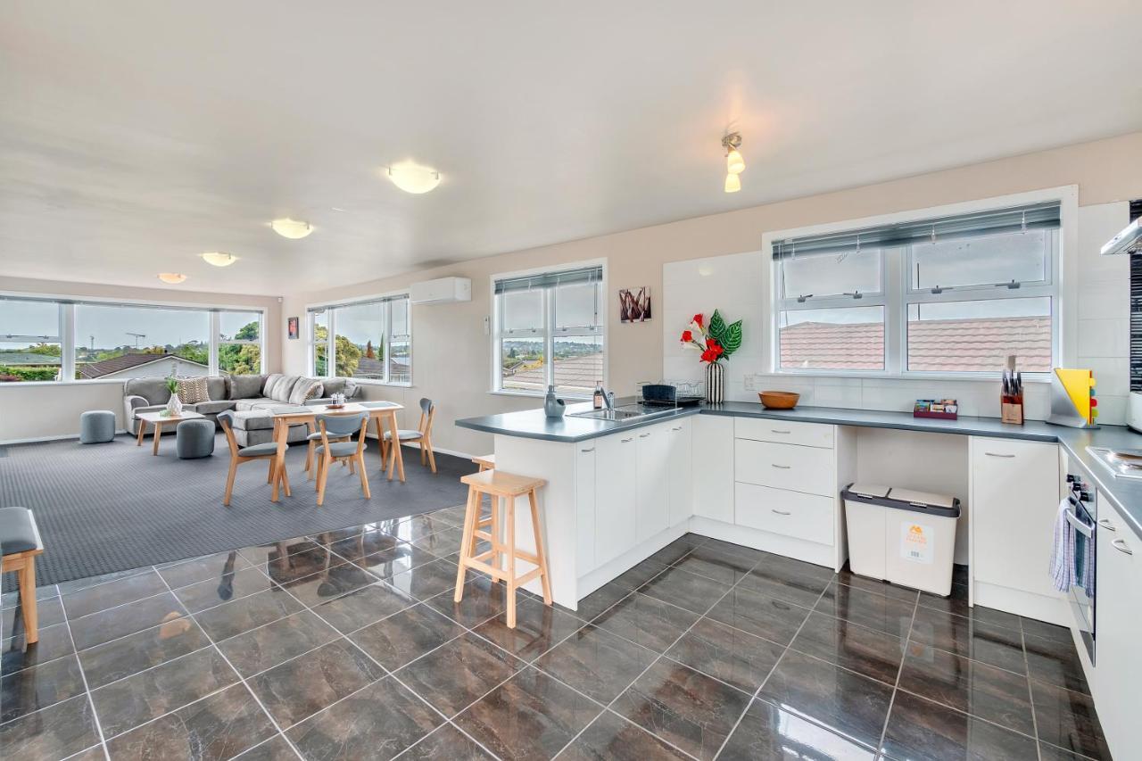Fabulous Three Bedroom Home In Pakuranga Auckland Exterior foto